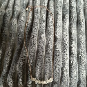 Rose gold chain with clear quartz